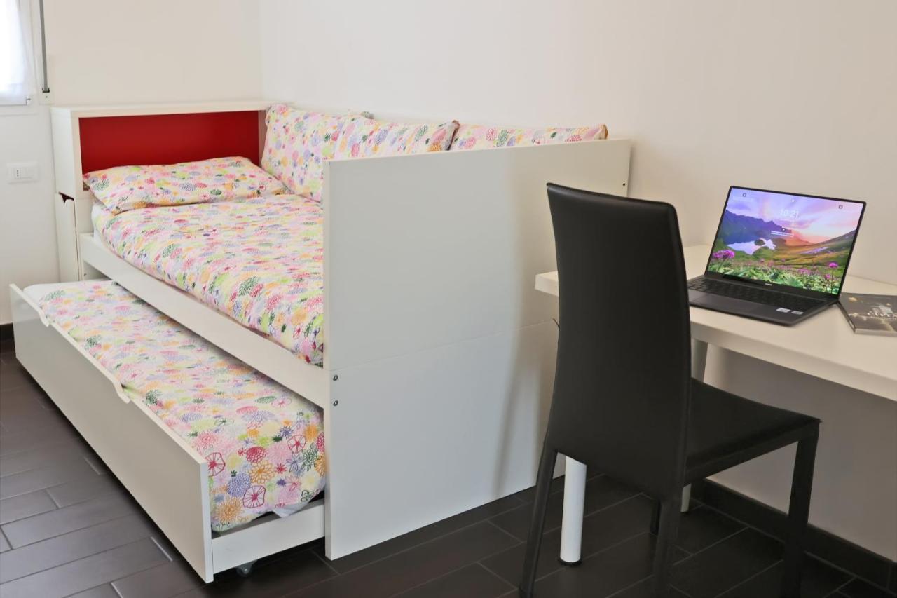Casa Vacanze Aurora Centro Римини Екстериор снимка